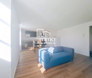 Location appartement 2 pièces 42 m² à Évron (53600) - Photo 1