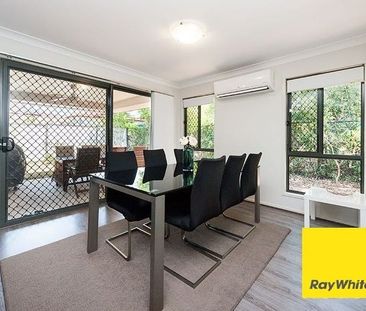 Hidden Gem in Rochedale South - Photo 2