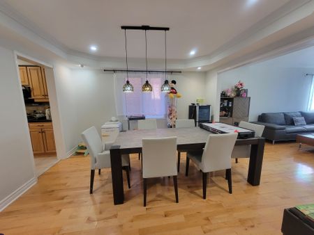 For Lease - 98 Brookeview Drive, Aurora, Ontario - Photo 3