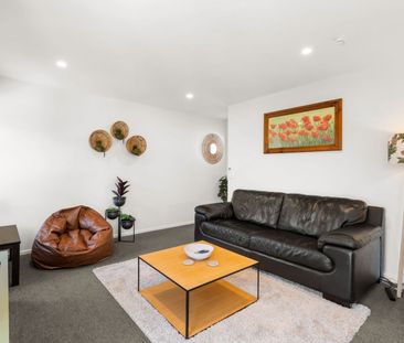 Richmond, 2 bedrooms - Photo 2