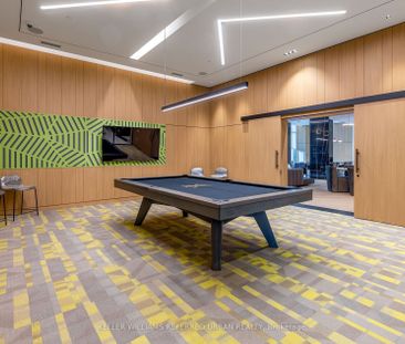 For Lease - 202 Burnhamthorpe Road Unit# 1610, Mississauga, Ontario - Photo 3