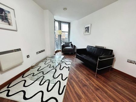 1 bedroom flat to rent - Photo 2