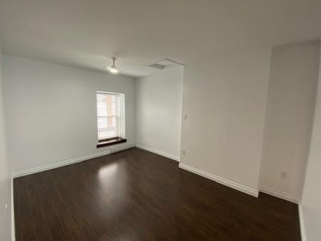 199.2 Wellington Street - 1 bed, 1 bath - HALF OFF 1ST MONTH - Photo 4