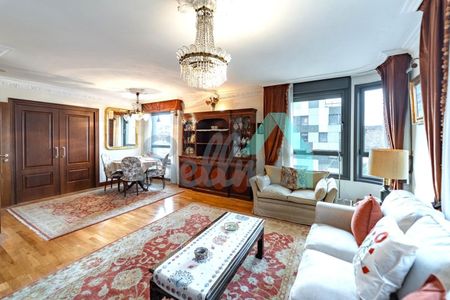 Alquiler de piso en Avenida Fundación Príncipe de Asturias - Foto 2