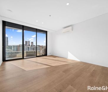 BEAUTIFUL TWO BEDROOM APARTMENT FOR LEASE IN LIVERPOOL!!! - Photo 1
