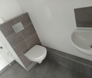 BEZANNES- Résidence Le Fairway- Apt T3 de 60.78m2 avec terrasse, ga... - Photo 6