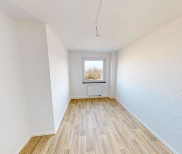 Ein neues Wohndomizil mit 2 Bädern und Balkon - Foto 4