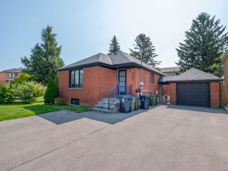 For Lease - 1743 Lawrence Avenue Unit# Suite 1, Toronto, Ontario - Photo 3