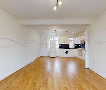 The Promenade, Edgware, HA8 - Photo 3