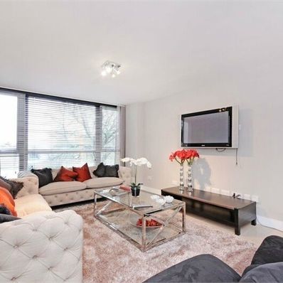 St. John's Wood Park, St. John's Wood, London, NW8 - Photo 1