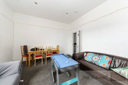 Cartington Terrace Room 6, Newcastle-Upon-Tyne - Photo 5