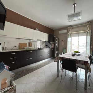 Trilocale in affitto - Photo 2