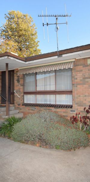 Unit 3, 7-9 Toolamba Rd, Mooroopna - Photo 1