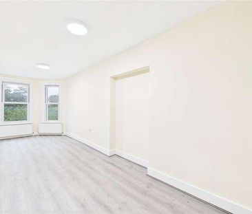 Andover Road, Newbury, Berkshire, RG14 - Photo 3