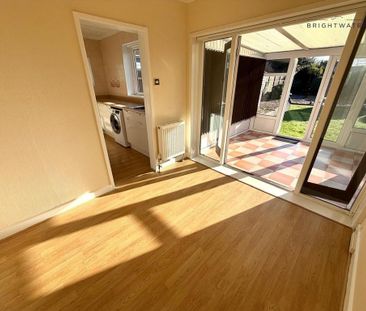 2 bedroom detached bungalow to rent - Photo 2