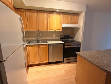 For Lease - 5233 Dundas Street Unit# 1723, Toronto, Ontario - Photo 4