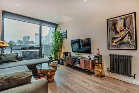 2 bedroom flat to rent - Photo 2
