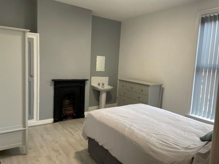 House Share - Stanley Place, PRESTON, Lancashire PR1 8NA - Photo 3