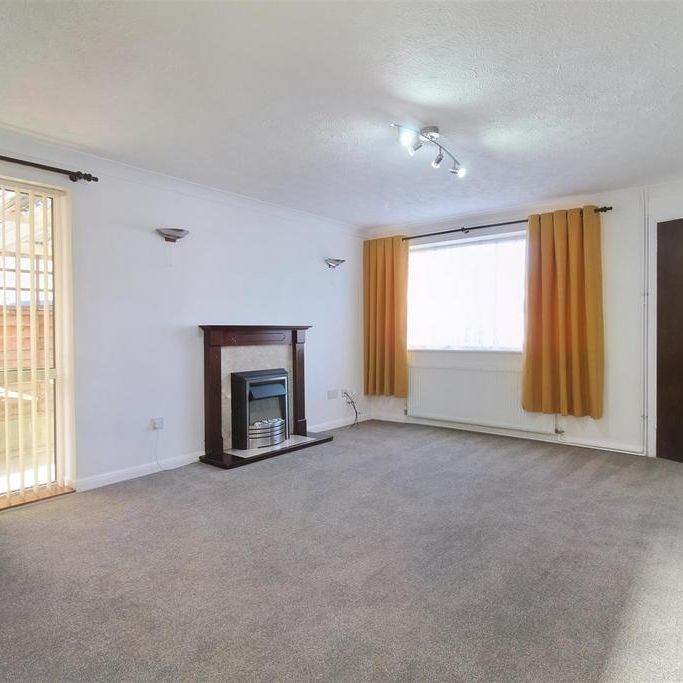 2 bedroom semi-detached house to rent - Photo 1