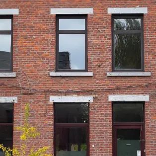 rez de chaussée commercial avec duplex 4 chambres - Photo 1