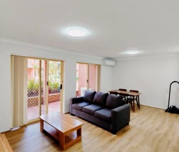 2 bed 2 bath-3 - Photo 2