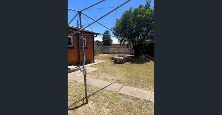 Cute little home - Photo 3