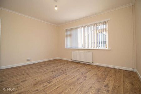 Heol Llanishen Fach, Cardiff, CF14 - Photo 4