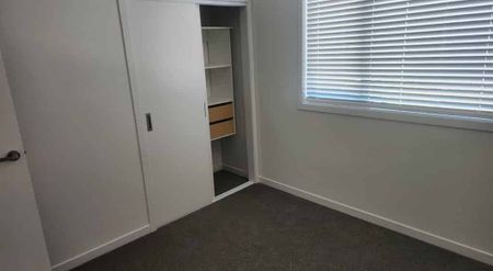 72F Fairburn Road, Otahuhu - Photo 2