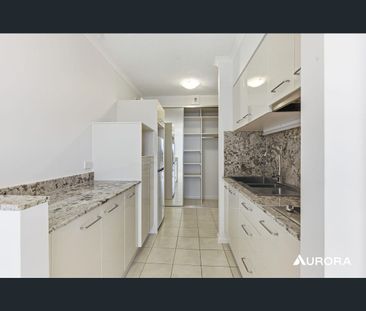 508/9 Castlebar Street, Kangaroo Point, Qld 4169 - Photo 2