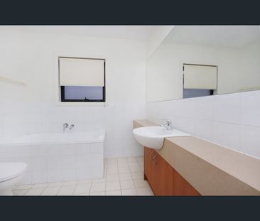 22/127-129 Somerville Road, Yarraville, Vic 3013 - Photo 1