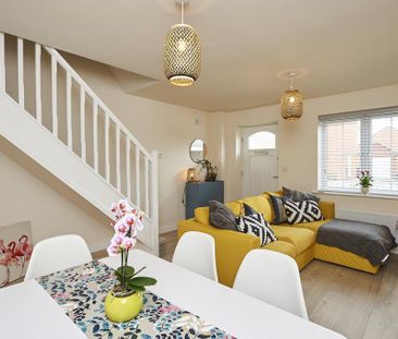 2 bedroom semi-detached house to rent - Photo 1
