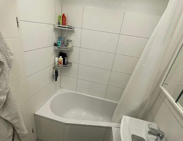 Tauschwohnung in Köln Kalk gegen kleinere Wohnung in Köln - Photo 1