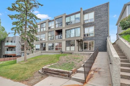 Cozy 1 Bedroom in Bankview - Photo 3