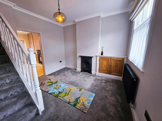 2 bedroom terraced house to rent - Photo 1