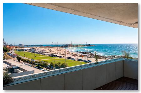 Apartment T4 in Matosinhos e Leça da Palmeira, Matosinhos - Photo 5