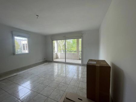 Location appartement de type 3 - Photo 2