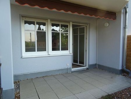 Zweiraum-EG-Wohnung mit Terrasse in TOP-Wohnlage! - Photo 4