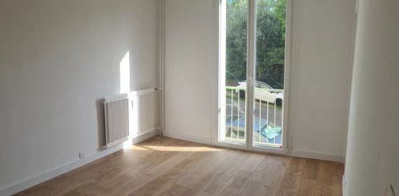 Appartement 1 pièce avec cuisine indépendante - Photo 2