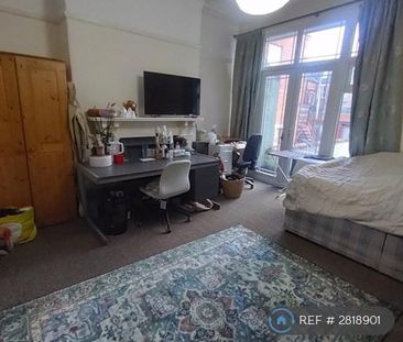 1 bedroom in a house share to rent - Photo 5