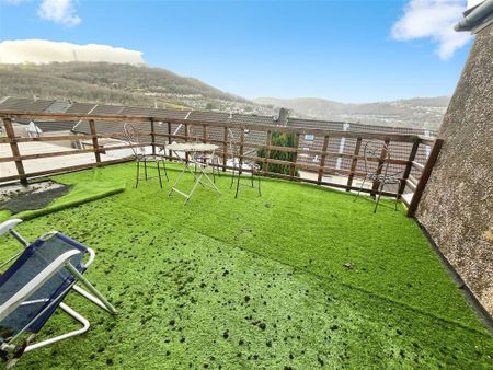 Phillip Street, PONTYPRIDD - Photo 3