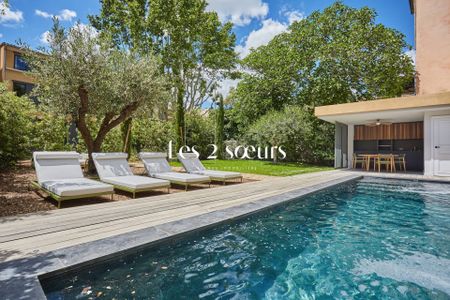 Maison à louer - Aix-en-Provence 8 pièces de 400 m² - Photo 3