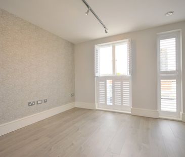 Flat to rent - Plassy Road, Catford, SE6 - Photo 4