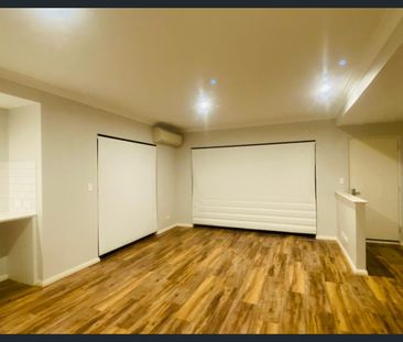 Modern 2×2 Unit - Ready to move in. - Photo 4