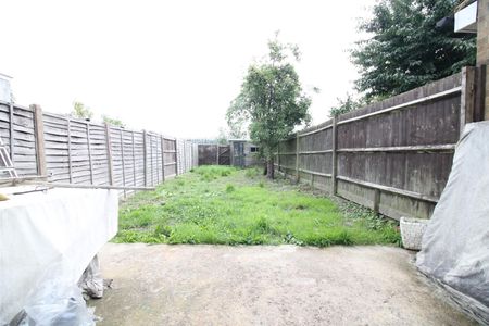 Oakdene Road, Uxbridge - Photo 3