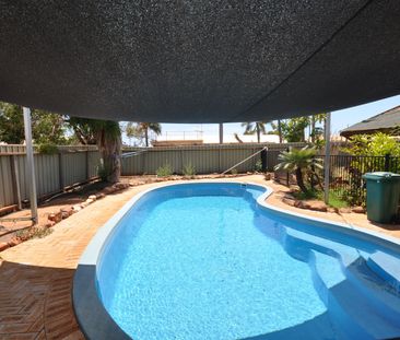 LOW MAiNTENANCE 3x1 - Brick Home with Pool in Cooke Point Location - Photo 4