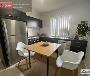 Beautiful, modern 2-bed flat - Photo 2