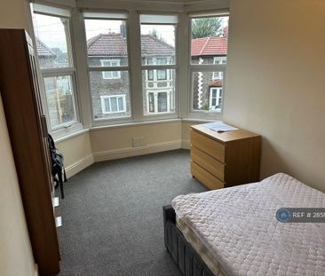 1 bedroom in a house share to rent - Photo 1