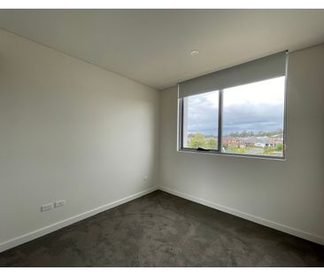 Spacious One bedroom with Media Room - Photo 2