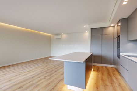 Apartamento de Luxo T3, Quinta do Infantado - Loures Não Mobilado - Photo 2