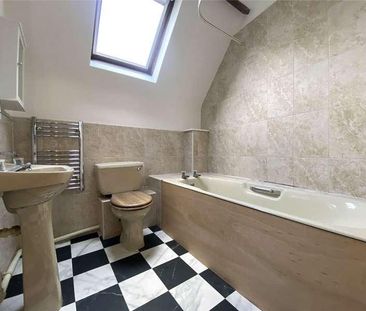 Tack Room Bulverton Well Cottage, Bulverton, Sidmouth, Devon, EX10 - Photo 3